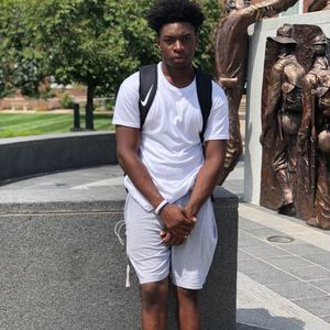 Meet your Posher, Cameron